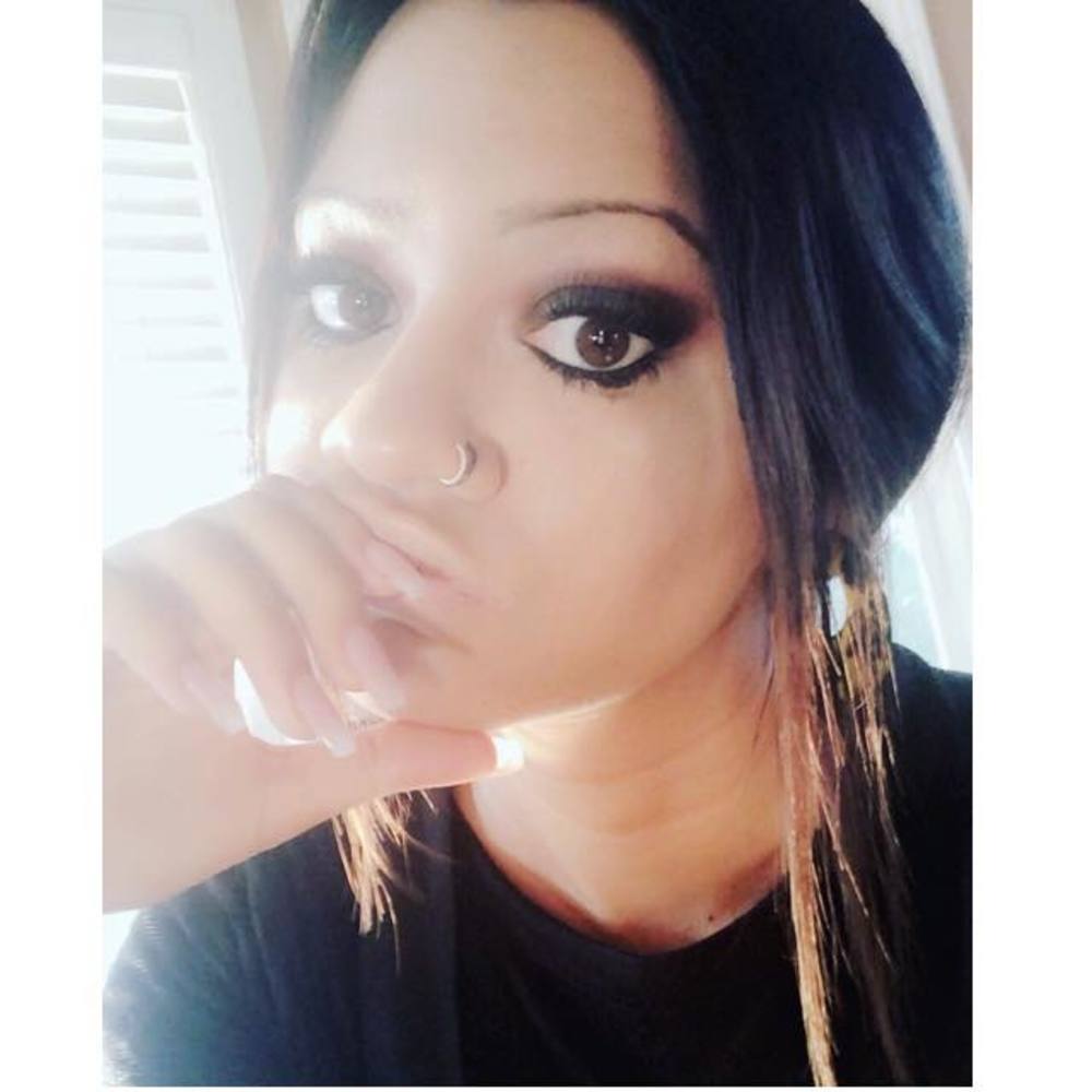 Meet your Posher, Gena